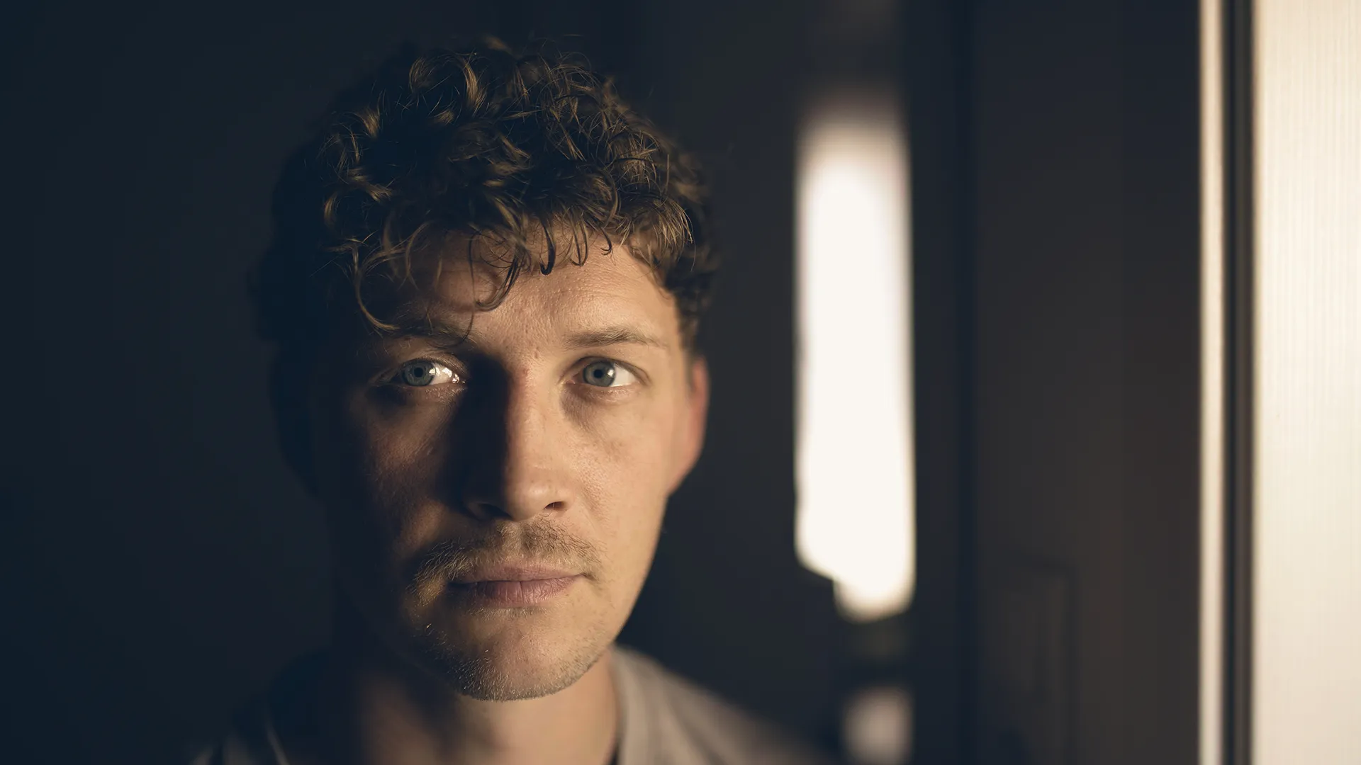 Dokumentarischer Filmstill aus Tobias Clemens Richters Arbeit